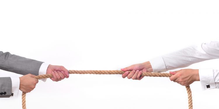 Challenger Banks vs. Traditional Banks: Reimagining the Race to the Top
